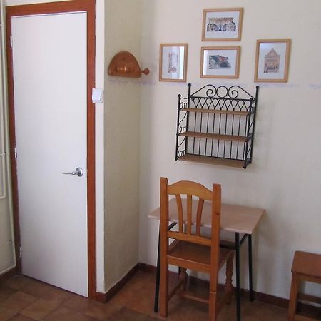 Pension Alamar Barcelona Exterior photo