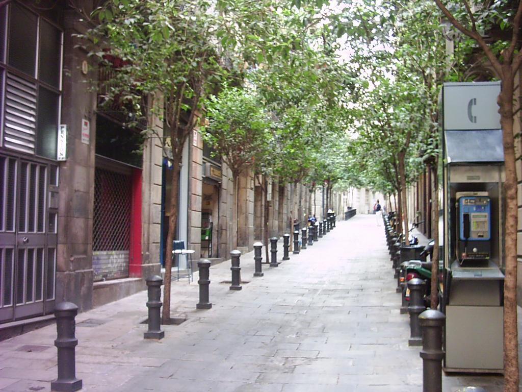 Pension Alamar Barcelona Exterior photo